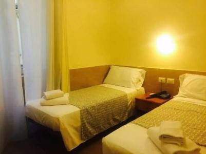 Ideal Boutique - 238