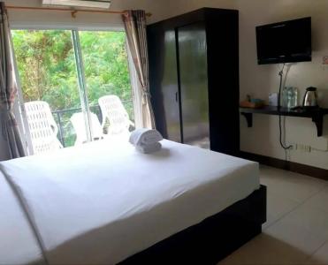 Baan Yuyen Karon Guesthouse - 107