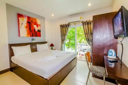 Baan Yuyen Karon Guesthouse - 74