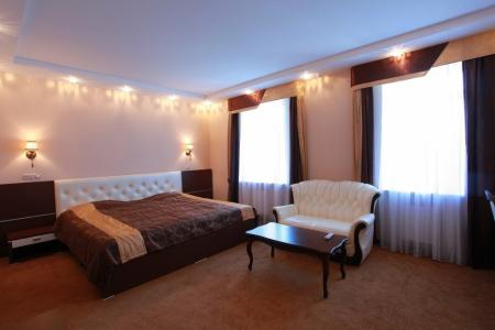 Губернский - 184