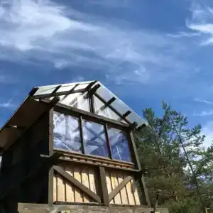 Wind Hunters Surf Station - 94