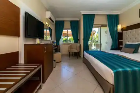 Kamelya K Club - 183