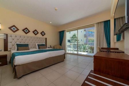 Kamelya K Club - 128