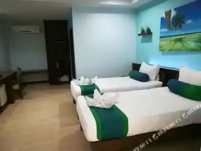 Ark Bar Beach Resort - 144