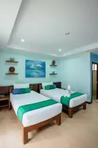Ark Bar Beach Resort - 207