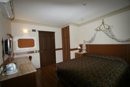 Grand Peninsula - 43