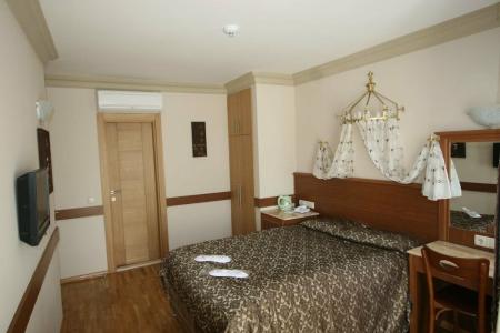 Grand Peninsula - 14