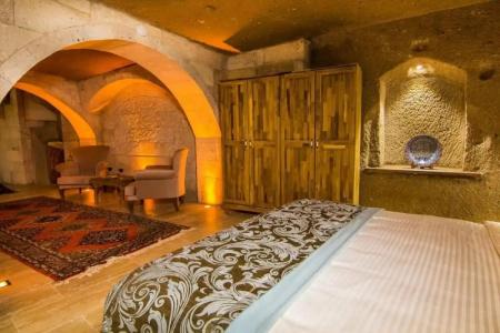 Caldera Cave - 401