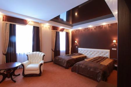 Губернский - 172