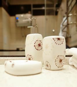 Губернский - 182