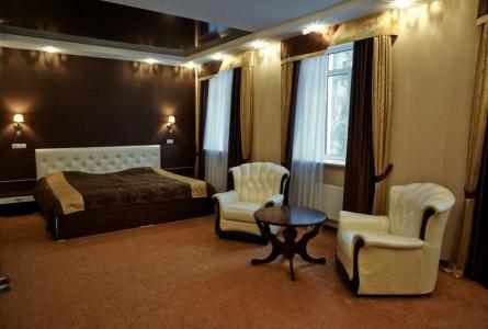 Губернский - 179