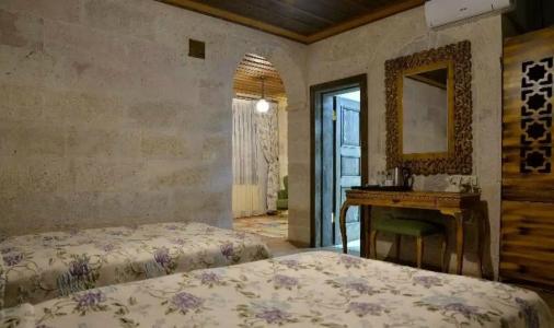 Elevres Stone House - 224