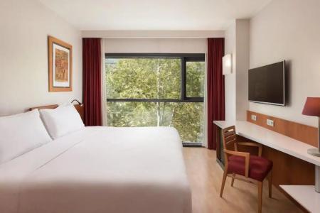 Four Points by Sheraton Barcelona Diagonal - 51