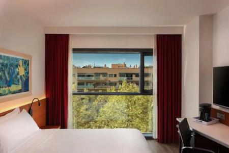 Four Points by Sheraton Barcelona Diagonal - 54