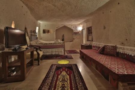 Village Cave House - 21