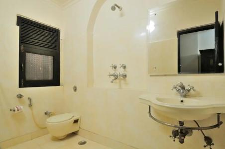 Staybook-Jyoti Mahal A Heritage - 104