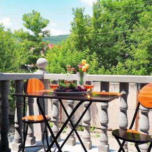 Kirch & Restaurant - 128