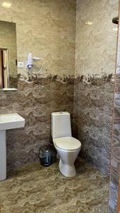 Kirch & Restaurant - 156