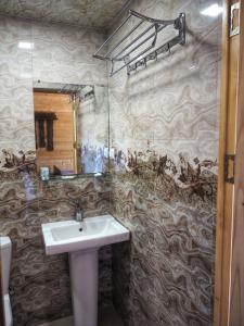 Kirch & Restaurant - 140