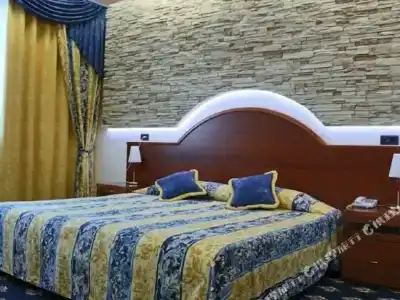 River Palace - 128
