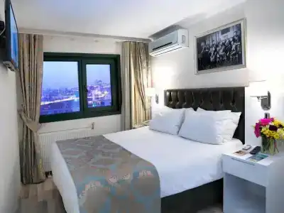 Monarch Istanbul - 91