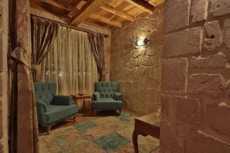 Elevres Stone House - 306