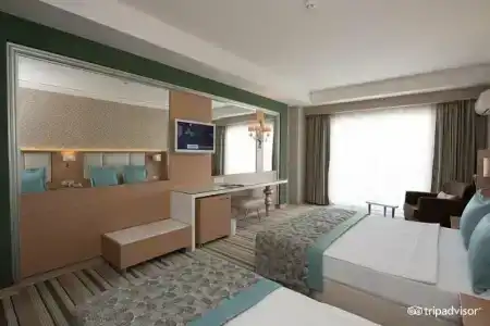 Royal Garden Beach - 74