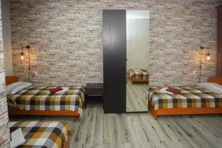 Ark Hostel - 76