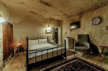 Nessa Cave - 174