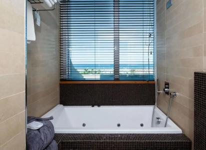 Best Western Maison b - 70