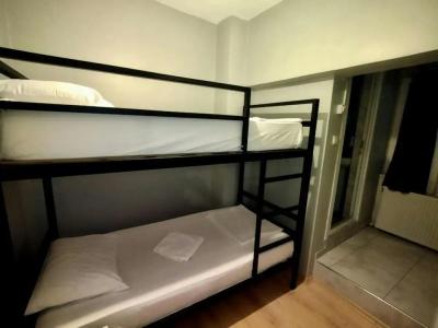 Sultan Hostel & Guesthouse - 85
