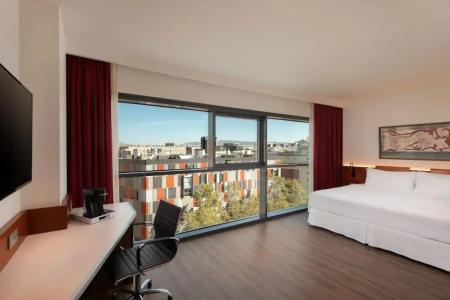 Four Points by Sheraton Barcelona Diagonal - 67