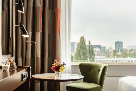 Hilton Amsterdam - 98