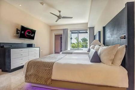 Royalton CHIC Punta Cana - 93