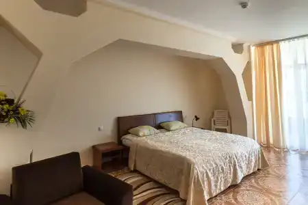 Ливадийский - 65