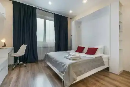 Sky Club Apartments - 101