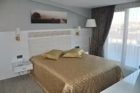 Revag Palace - 137