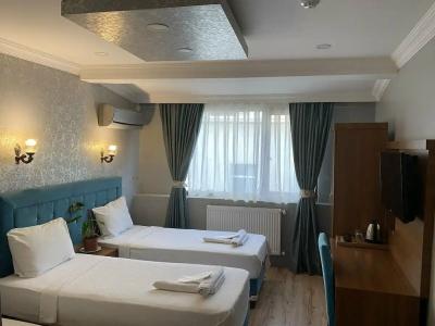 Riverland Suites - 182