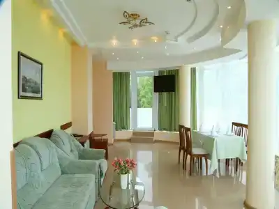 Маджестик - 82