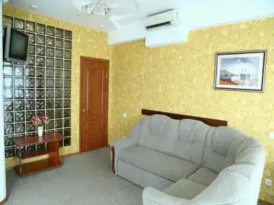 Маджестик - 68