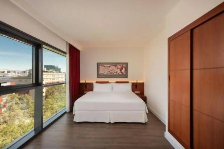 Four Points by Sheraton Barcelona Diagonal - 69