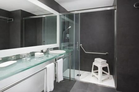 Four Points by Sheraton Barcelona Diagonal - 71