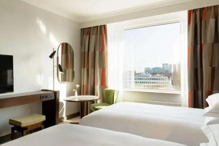 Hilton Amsterdam - 72