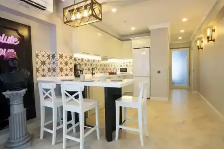 Heart De Maison - 83