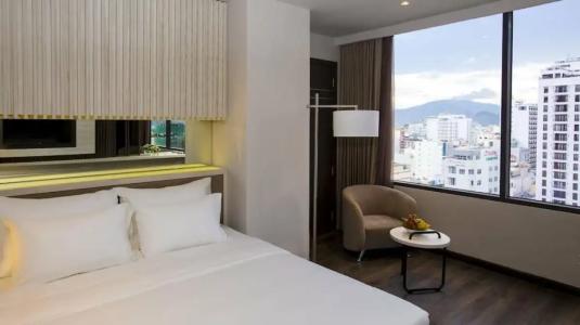 Nha Trang Beach - 143
