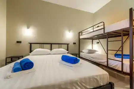 Азовский - 86