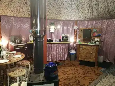 Юрта монгольская зимняя - 11