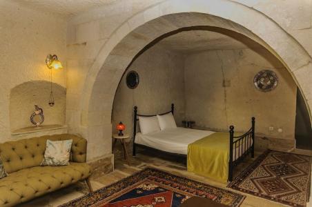 Nessa Cave - 56