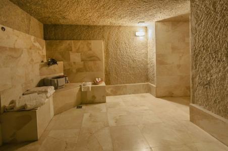 Nessa Cave - 297