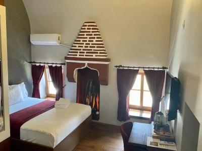 Taşhan - 25
